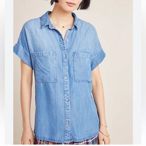 Cloth & Stone Chambray Button-Up Shirt